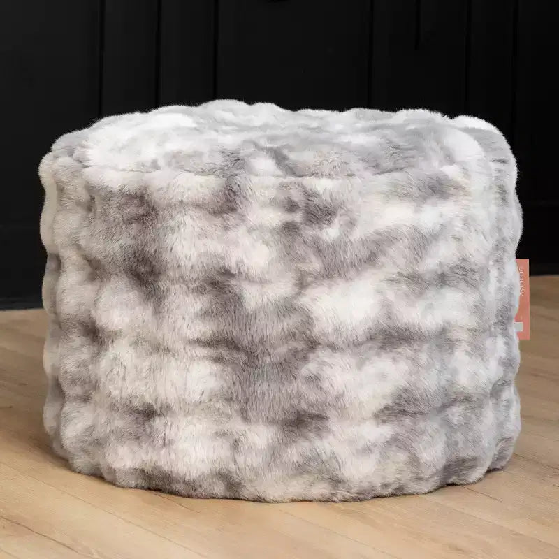 Pouf rotondo in pelliccia sintetica