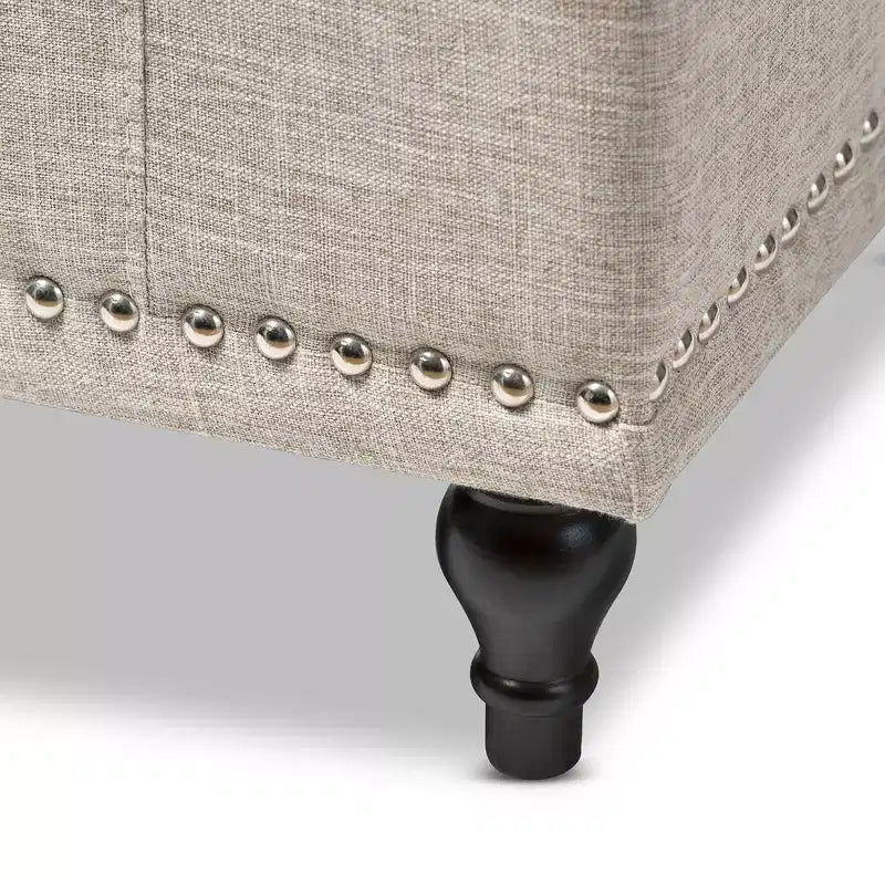 Panca Ottomana Contenitore Kaylee con Rivestimento in Tessuto Moderno Classico e Trapuntatura a Bottone