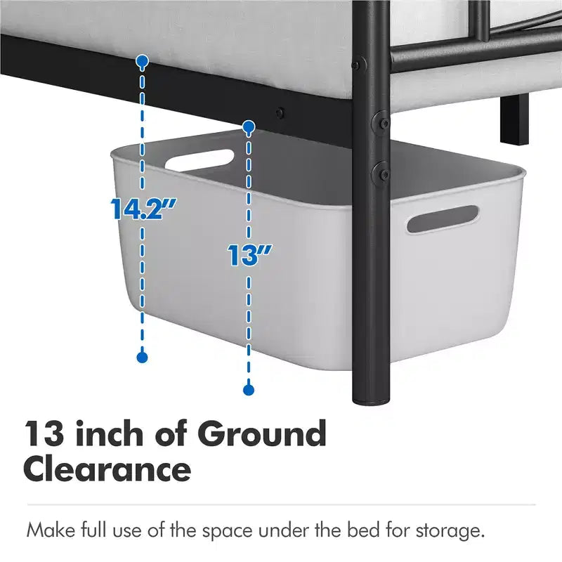 Semplice Struttura Letto in Metallo con Testiera e Pediera dal Design Curvo